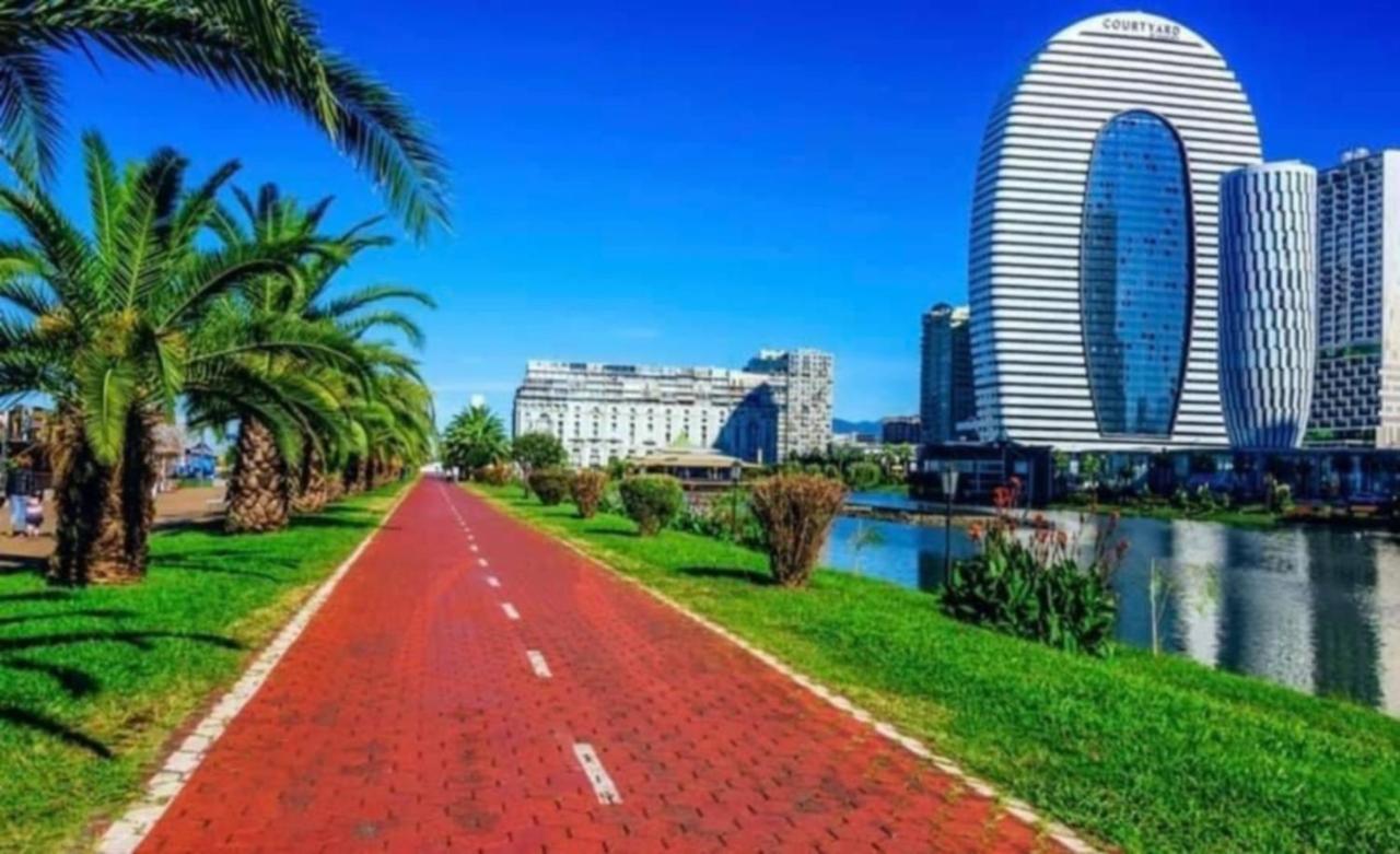 Black Sea Aparthotel Orbi City Batumi Eksteriør bilde